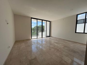 Casa en venta en Mérida de 4 recámaras ENTREGA INMEDIATA