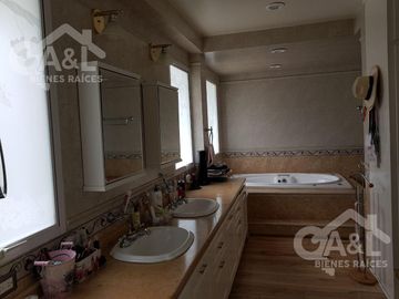 Casa en Venta Fraccionamiento Residencial El Lago