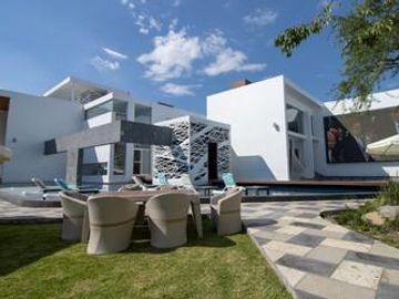 RESIDENCIA DE LUJO EN VENTA, ATLIXCO, PUEBLA