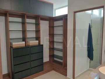 Casa a estrenar en Venta en Zibatá con doble altura y roof top