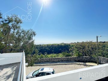 Casa en Lomas de Tetela