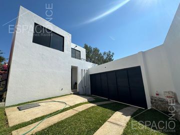 Casa en Lomas de Tetela