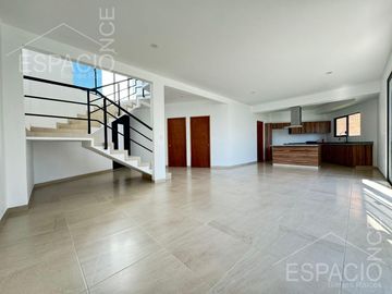 Casa en Lomas de Tetela