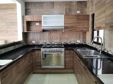 Casa en  Venta en Fraccionamiento Vista Bosques