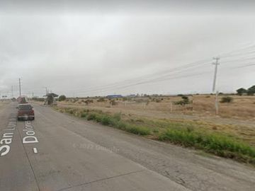 TERRENO PIE DE CARR. SAN LUIS DE LA PAZ- DOLORES GTO. SUP. 14,791 MTS