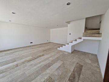 CASA TERMINADA EN VENTA EN LOMAS DE CHAPULTEPEC