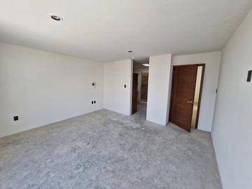 CASA TERMINADA EN VENTA EN LOMAS DE CHAPULTEPEC