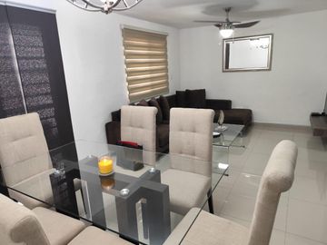 Casa en  Venta Fracc Camino Real Gpe NL