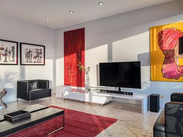 En Venta: Condominio de 3 Recámaras Cerca de la Playa en Playa del Carmen