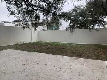 Casa en Venta en La Joya Residencial