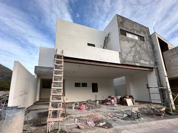 Casa en  Venta en La Joya Residencial, Monterrey NL