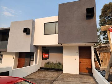 Casa en Venta en Cañadas del Bosque Tres Marías