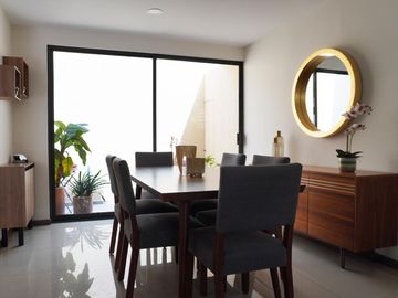 CASA EN VENTA EN FRACCIONAMIENTO PASEO DEL FRESNO, PLAZA SAN DIEGO, CHOLULA PUEBLA