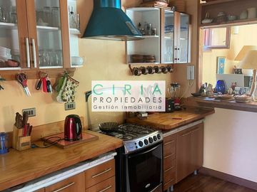 Se vende Hermosa Casa en el Centro de Limache