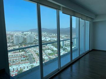 Departamento en Venta en Juriquilla Santa Fé con espectacular vista