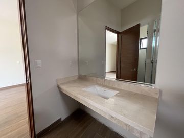 Casa en Venta en La Joya Residencial
