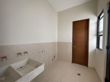 Casa en Venta en La Joya Residencial