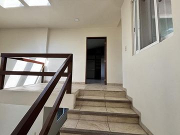 Casa en Fraccionamiento Lomas de Cuernavaca