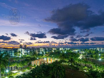 Increíble Departamento en Venta de 3 rec  en lujoso Condominio cerca del Mar P3984