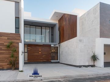 Casa en Fraccionamiento Lomas de la Rioja