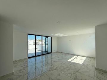 Hermosa casa en venta en Lomas de Angelopolis Parque Veracruz