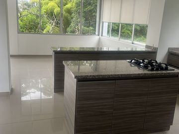 CASA CAMPESTRE en ARRIENDO en Pereira via armenia