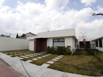 Casa de un piso en venta, Casa Blanca, Metepec, Edo. de México