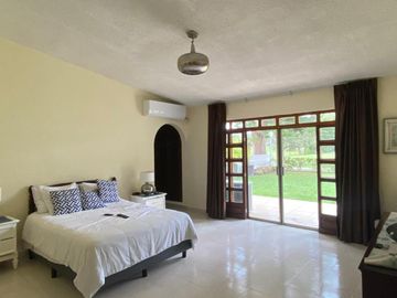 CLUB DE GOLF, Casa en VENTA de UNA PLANTA con vista al campo de golf