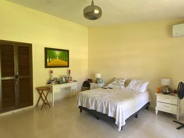 CLUB DE GOLF, Casa en VENTA de UNA PLANTA con vista al campo de golf