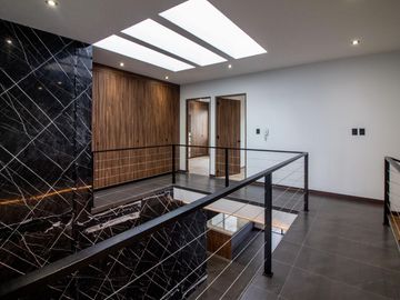 Casa en  venta en Parque Foresta frente a Chedraui, 3 habitaciones y roofgarden
