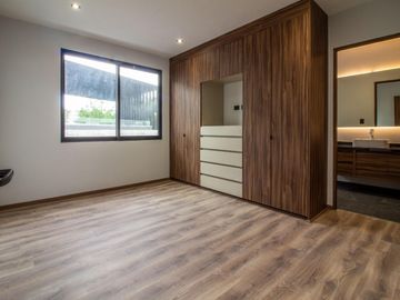 Casa en  venta en Parque Foresta frente a Chedraui, 3 habitaciones y roofgarden