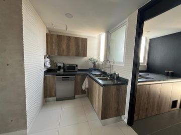 Bajo de Precio - Acabados de lujo en Five - Preciosa vista