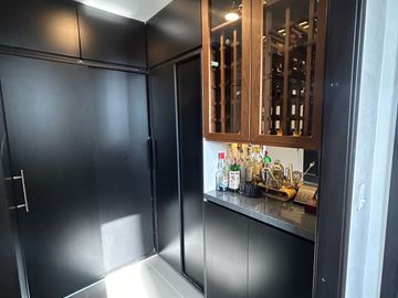 Bajo de Precio - Acabados de lujo en Five - Preciosa vista