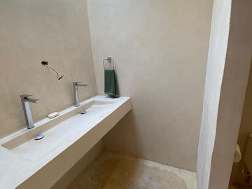 Venta Casa en Centro de la ciudad zona San Sebastian, Merida