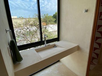 Venta Casa en Centro de la ciudad zona San Sebastian, Merida