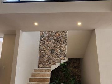Casa en  Venta EQUIPADA Merida Temozon Norte