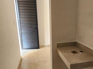 Casa en  Venta EQUIPADA Merida Temozon Norte
