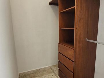 Casa en  Venta EQUIPADA Merida Temozon Norte
