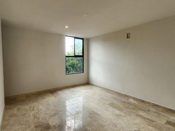 Casa en  Venta EQUIPADA Merida Temozon Norte