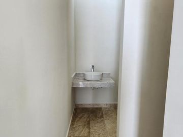 Casa en  Venta EQUIPADA Merida Temozon Norte