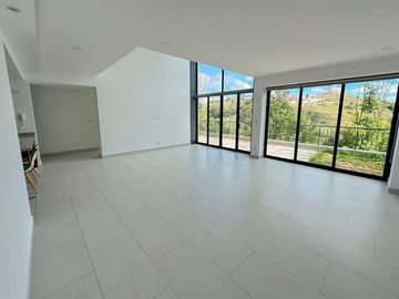 Departamento en  venta de 3 recamaras en Toscana Lomas de Angelopolis II, Puebla.
