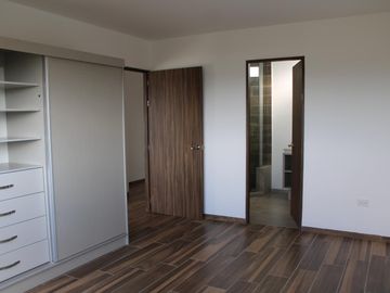Casa a estrenar en Venta en Zibatá con roof y 4 recámaras