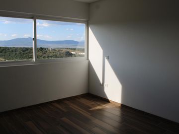 Casa a estrenar en Venta en Zibatá con roof y 4 recámaras