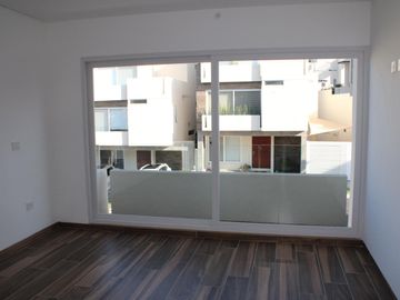 Casa a estrenar en Venta en Zibatá con roof y 4 recámaras