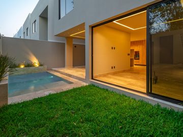 Casa en  VENTA Vía Cumbres