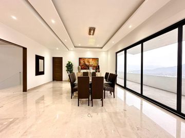 Casa en Venta en Sierra Alta 3º Sector, Monterrey NL