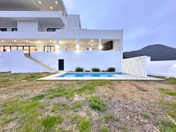 Casa en Venta en Sierra Alta 3º Sector, Monterrey NL