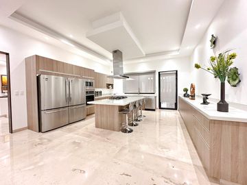 Casa en Venta en Sierra Alta 3º Sector, Monterrey NL