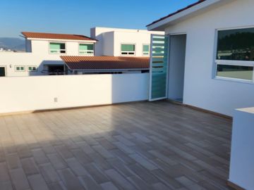 VENTA DE CASA EN MAGDALENA RESIDENCIAL EN OCOTITLAN METEPEC