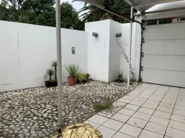 CASA EN VENTA EN PRADOS AGUA AZUL (PUEBLA)IDE
